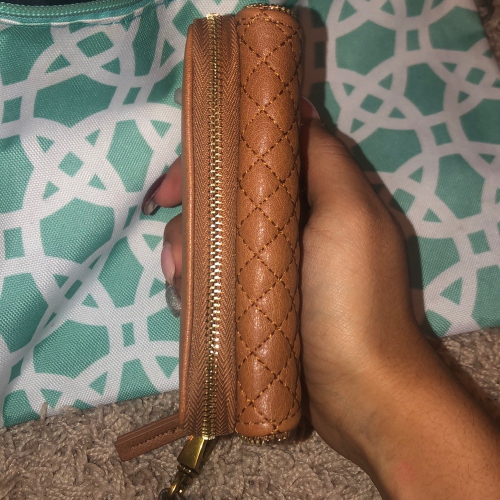 Wristlet - Picture 2 of 5